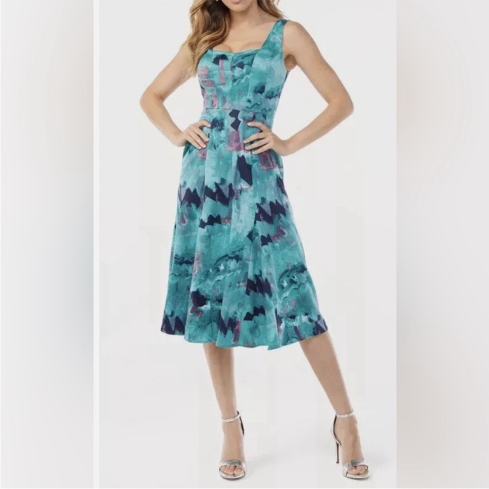 New Sofia Vergara Dress